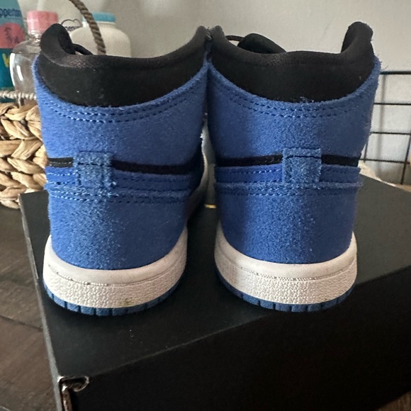 Jordan 1 High OG Reimagined - Picture 3 of 7